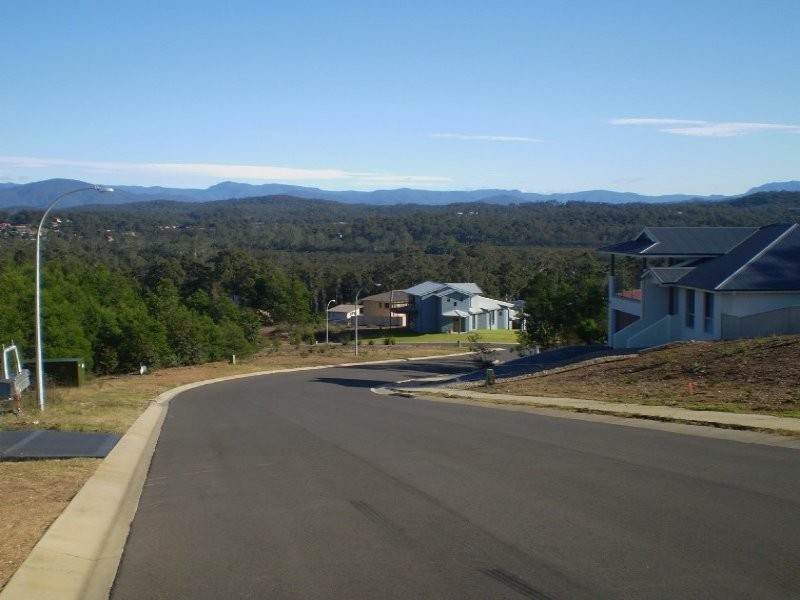 4 Courtenay Cres, Long Beach NSW 2536