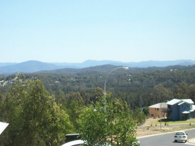 4 Courtenay Cres, Long Beach NSW 2536