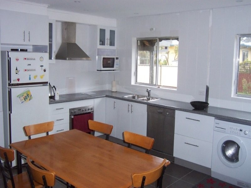 55 Heath St, Broulee NSW 2537