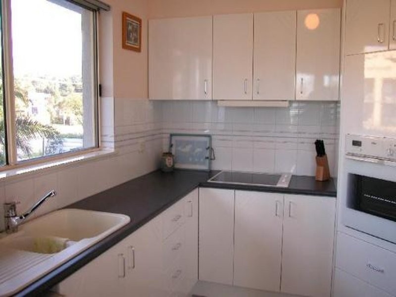 6/25 Beach Rd, Batemans Bay NSW 2536