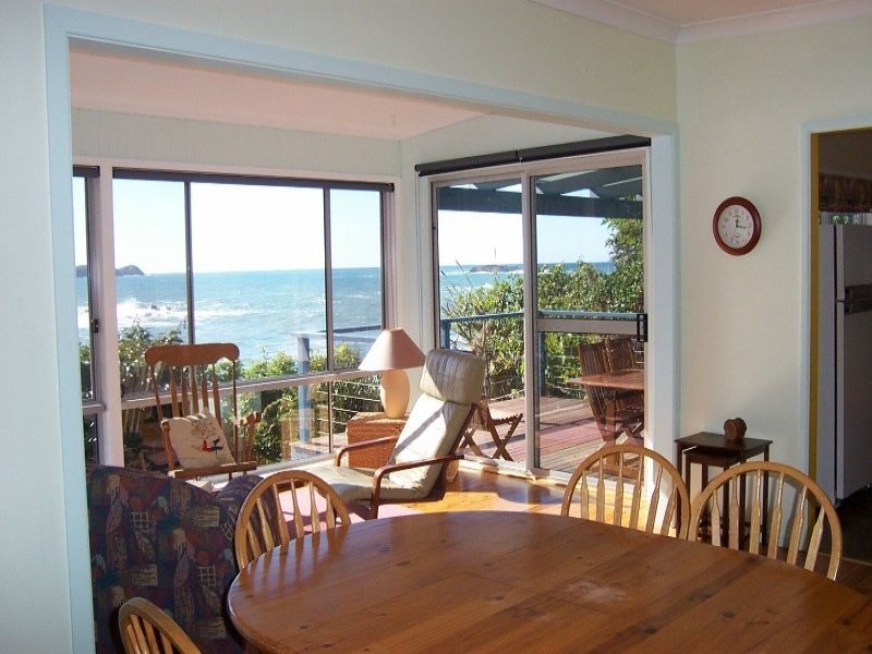 20 Iluka Ave, Malua Bay NSW 2536