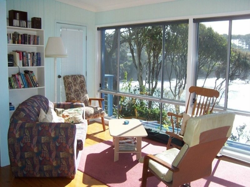 20 Iluka Ave, Malua Bay NSW 2536