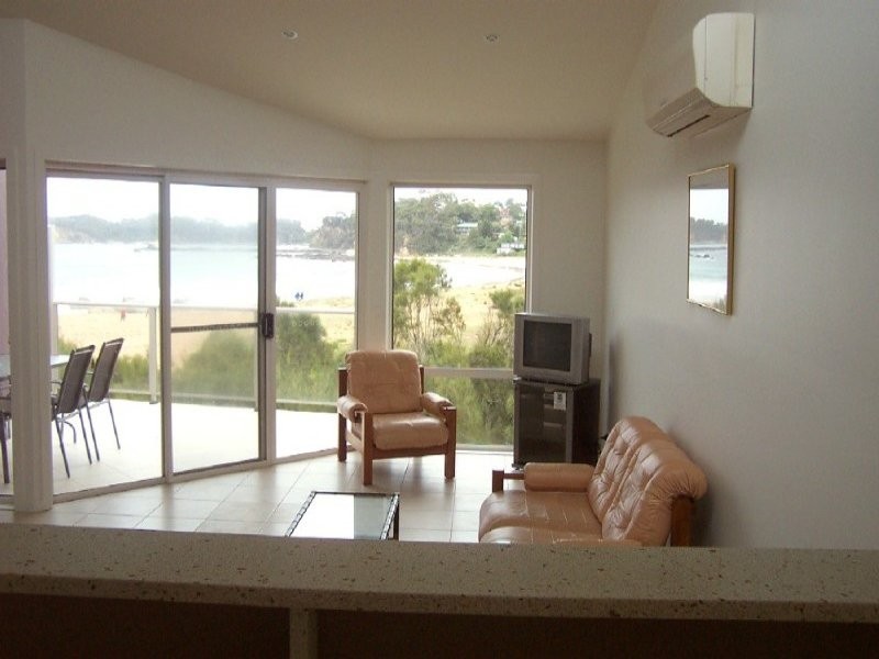 33 Tallawang Ave, Malua Bay NSW 2536