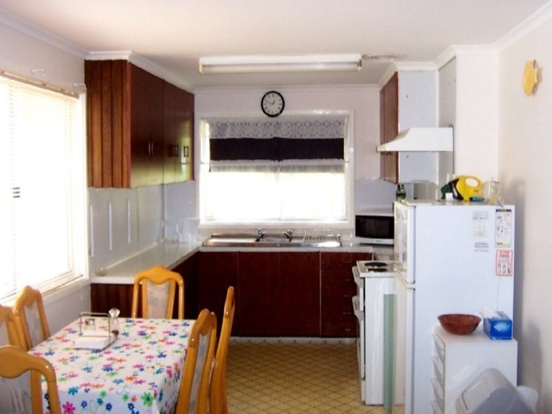 21 Boomerang Ave, South Durras NSW 2536