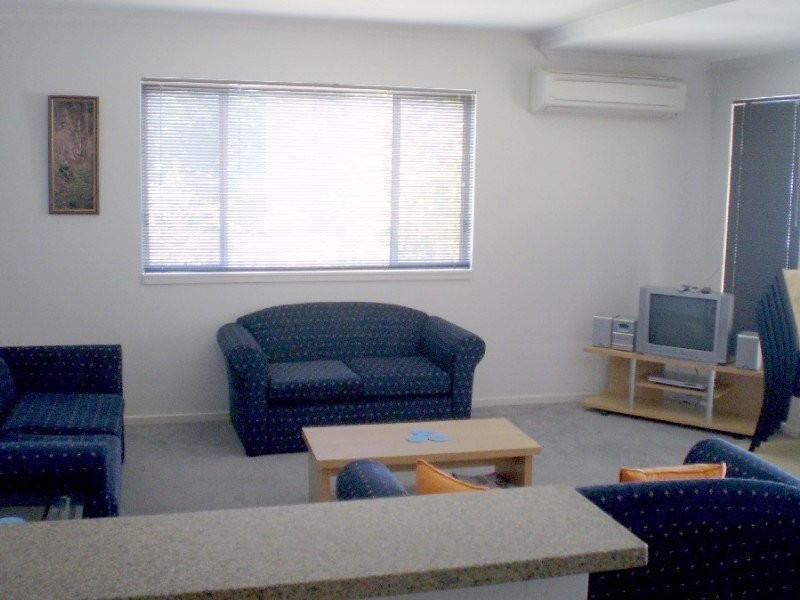 9/224 Beach Road, Batehaven NSW 2536