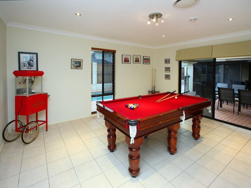 48 Travorten Drive, Bridgeman Downs QLD 4035