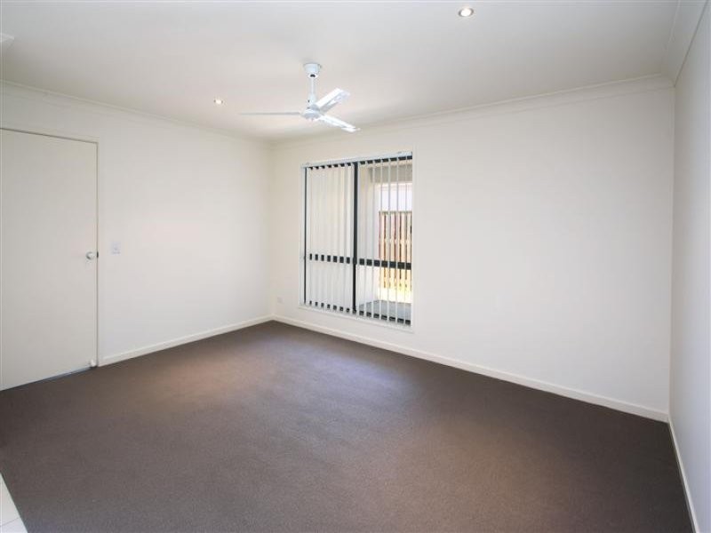 6 Kempsey Close, Fitzgibbon QLD 4018