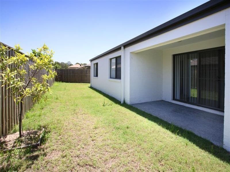 6 Kempsey Close, Fitzgibbon QLD 4018