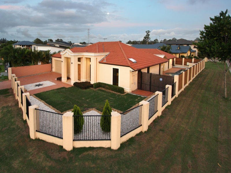 48 Travorten Drive, Bridgeman Downs QLD 4035