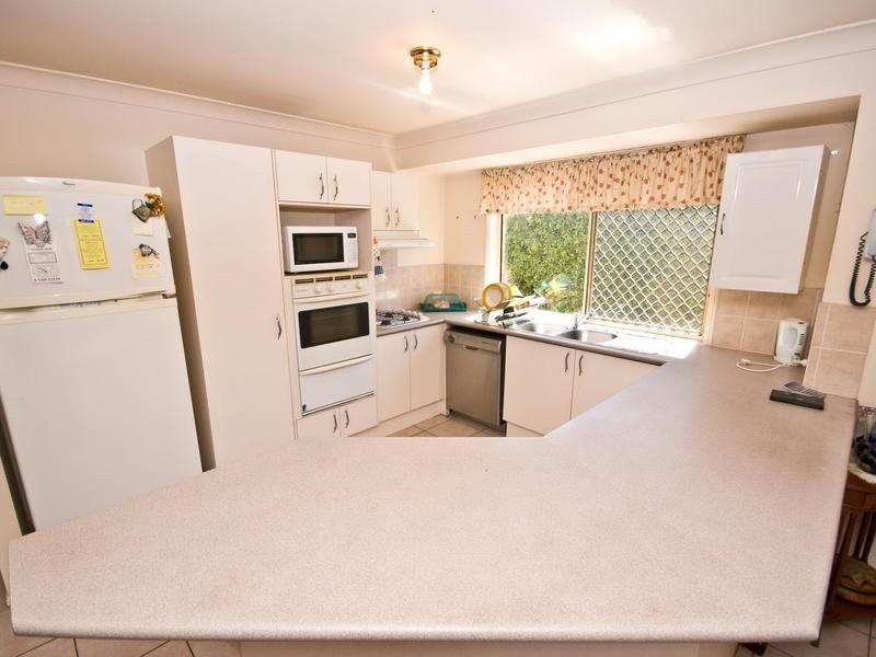 11 Downlands Place, Boondall QLD 4034