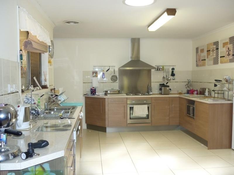 52 Sparkes Road, Bray Park QLD 4500