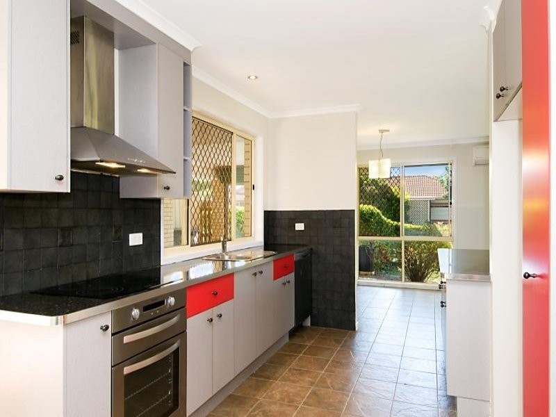 14 Tipuana Place, Fitzgibbon QLD 4018