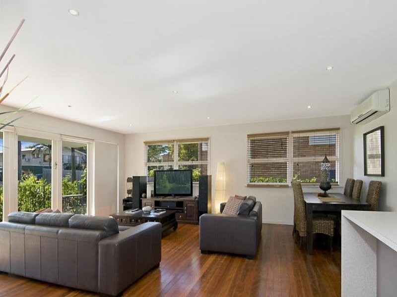 22 Parkmore Street, Boondall QLD 4034