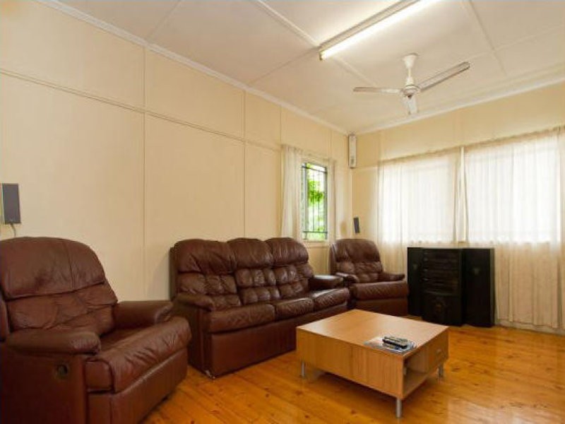 68 Crowley Street, Zillmere QLD 4034