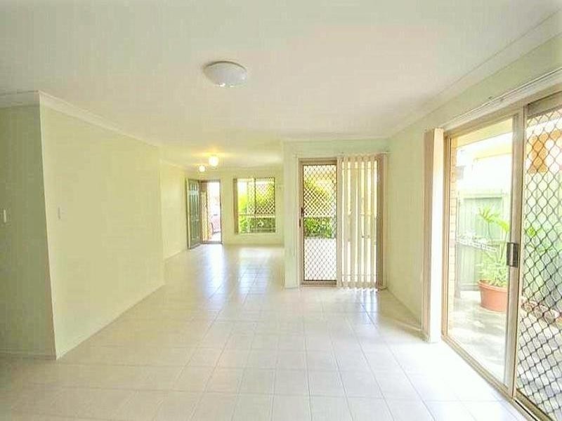 82 Silkyoak Circuit, Fitzgibbon QLD 4018