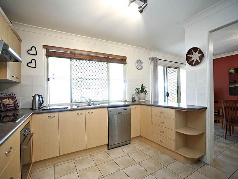 49 Balcara Avenue, Carseldine QLD 4034