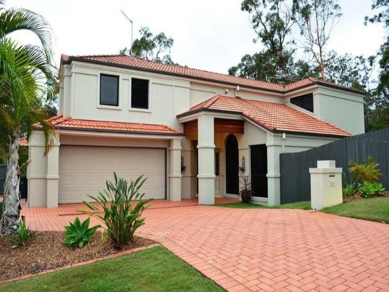 32 Cobblestone Street, Bridgeman Downs QLD 4035