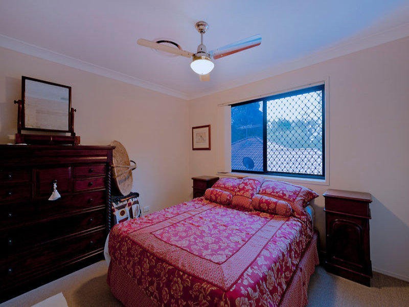 32 Cobblestone Street, Bridgeman Downs QLD 4035