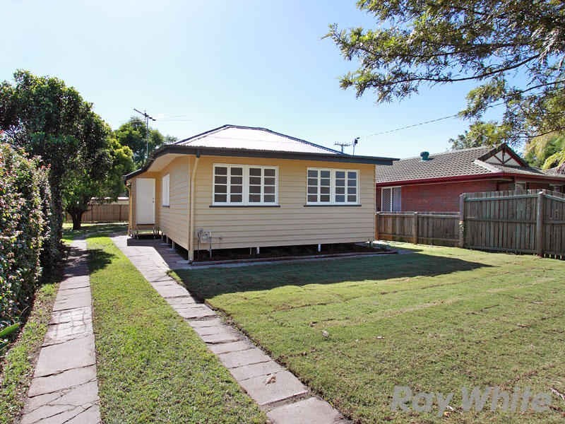 132 Normanhurst Road, Boondall QLD 4034