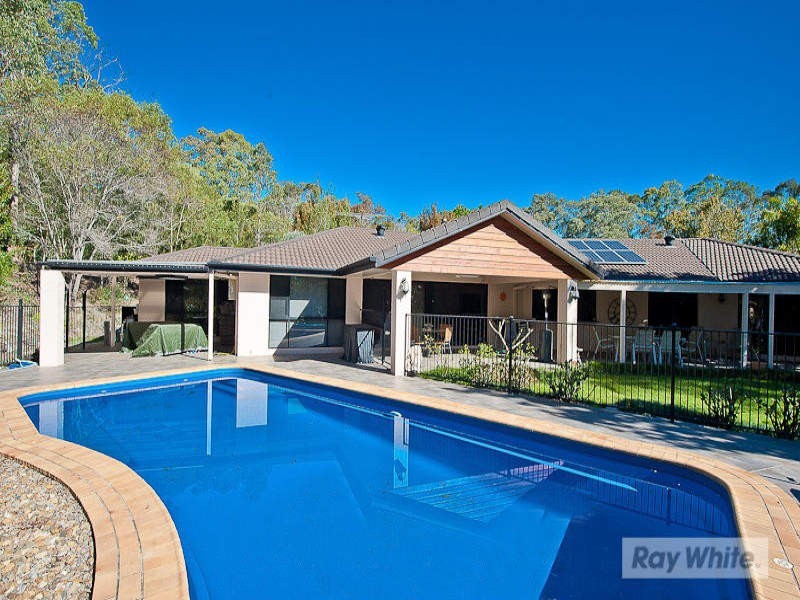 7 Eucalypt Court, Warner QLD 4500