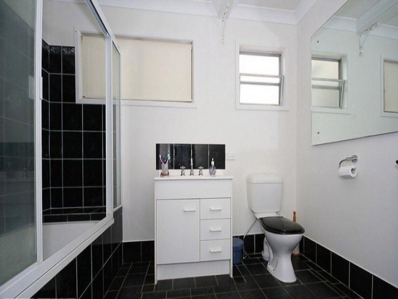 7 Ladybird Street, Kallangur QLD 4503