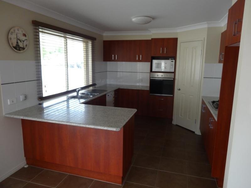 22 Caspian Parade, Warner QLD 4500