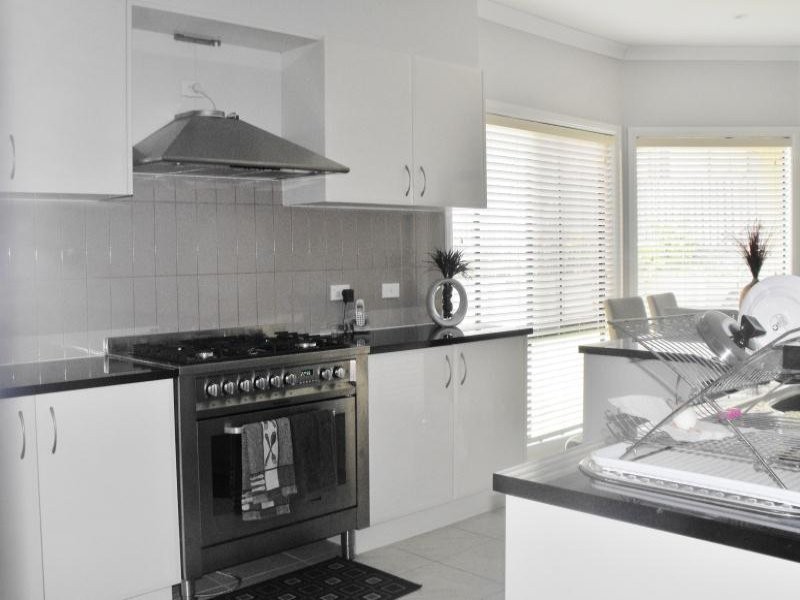 21 Hemlock Street, Warner QLD 4500