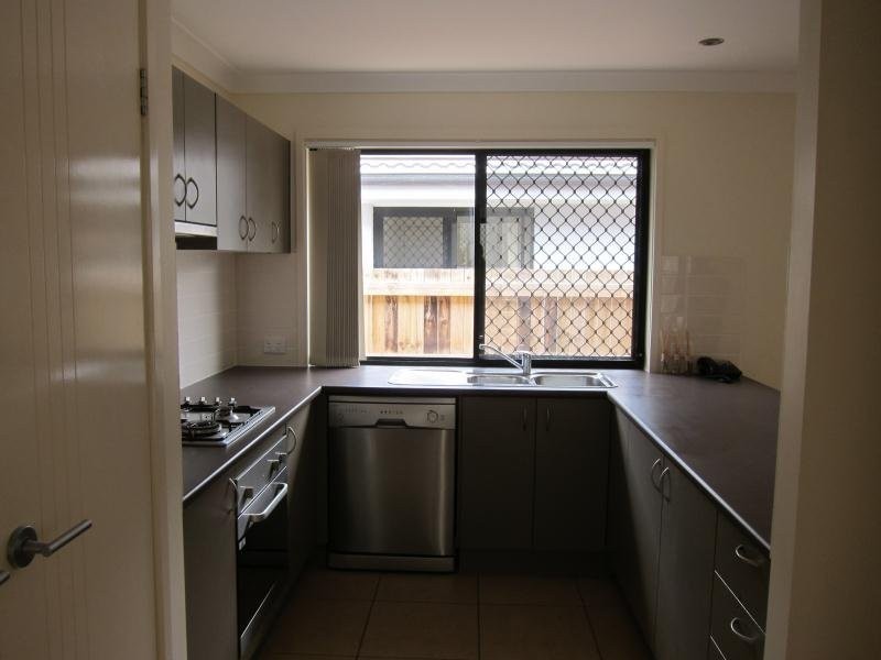 17a Diane Parade, Kallangur QLD 4503