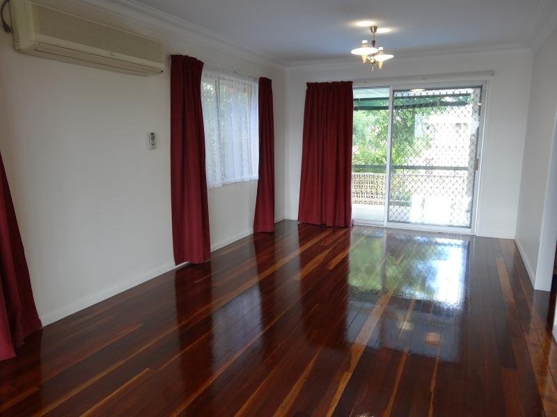 15 Renita Street, Aspley QLD 4034