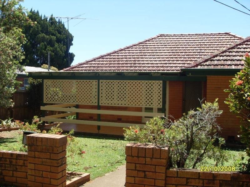 8 Ellerdale Street, Aspley QLD 4034