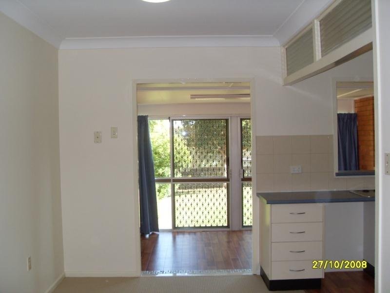 8 Ellerdale Street, Aspley QLD 4034