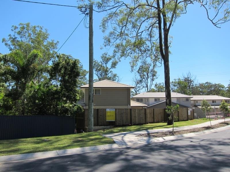 Unit 1/86-92 Rolland Parade, Warner QLD 4500