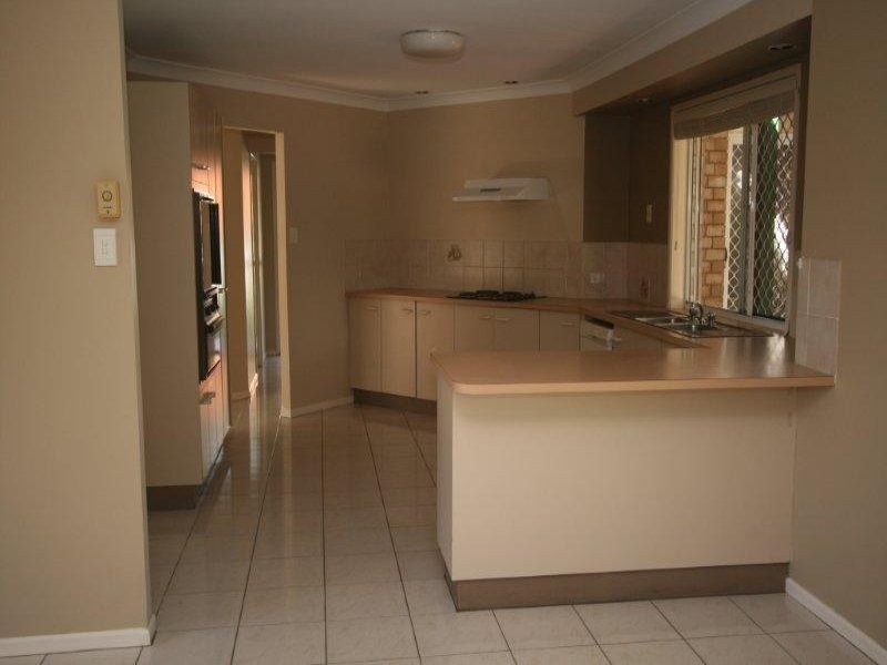 26 Balcara Avenue, Carseldine QLD 4034