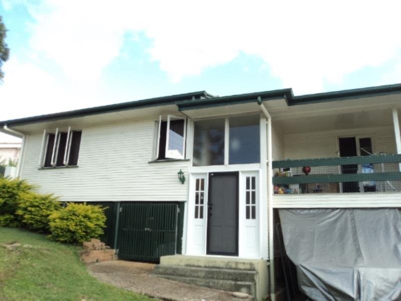 7 Tara Street, Stafford Heights QLD 4053