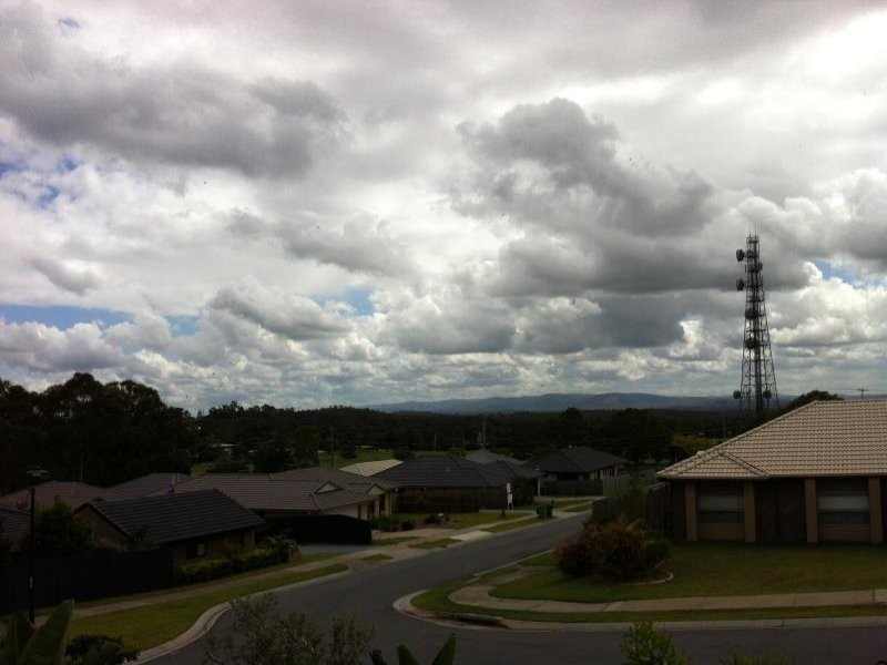 2 Karen Court, Redbank Plains QLD 4301