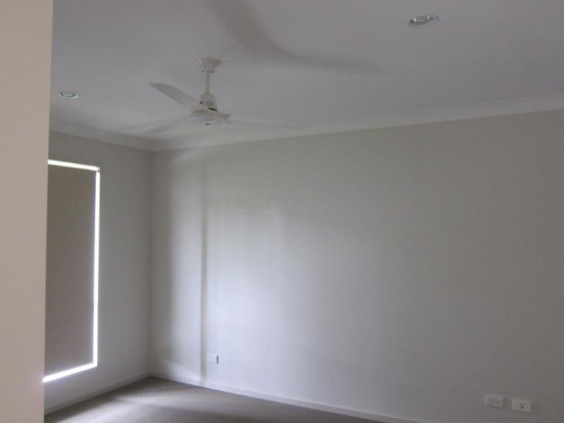 37 Oliver Drive, Redbank Plains QLD 4301
