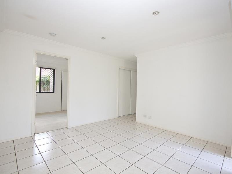 64 Eton Avenue, Boondall QLD 4034