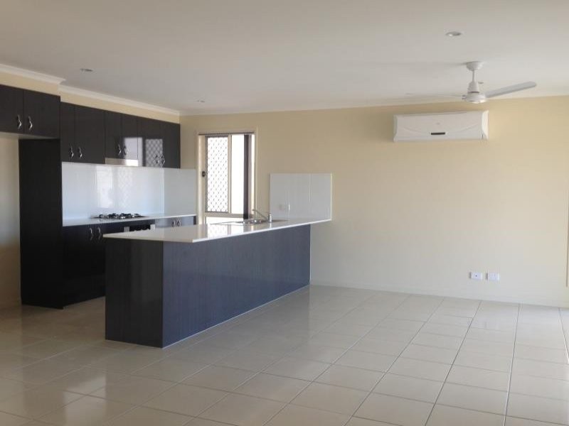 12 Kidston Crescent, Warner QLD 4500