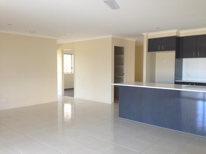 12 Kidston Crescent, Warner QLD 4500