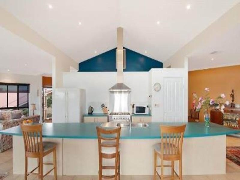 4 Crebra Lane, Warner QLD 4500