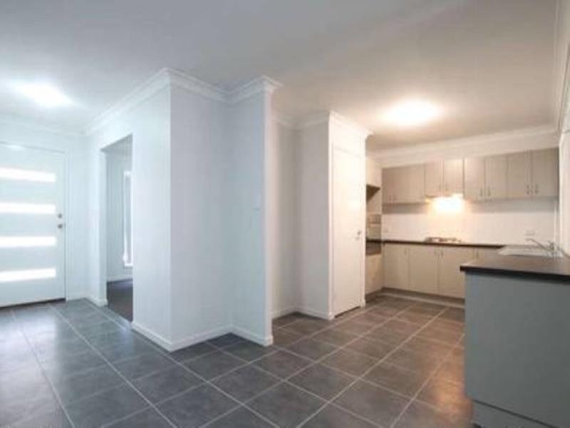 19 Toby Close, Kallangur QLD 4503