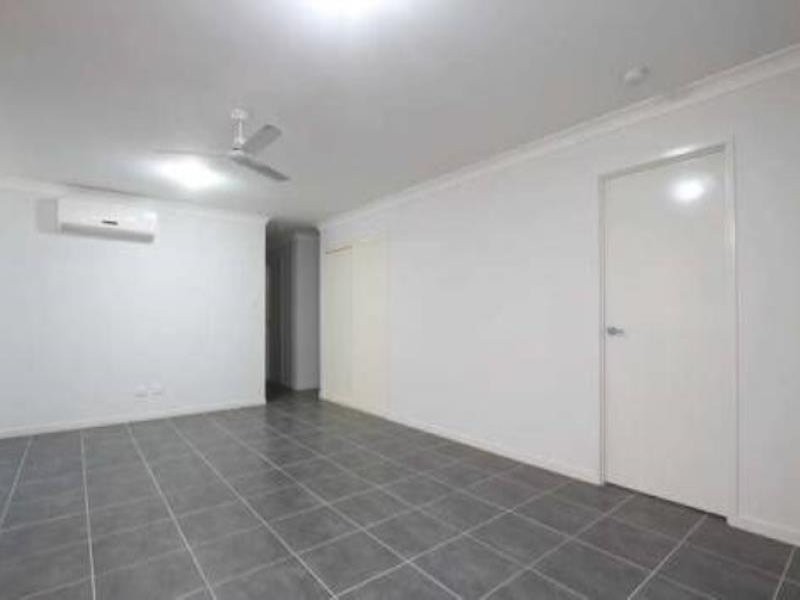 19 Toby Close, Kallangur QLD 4503