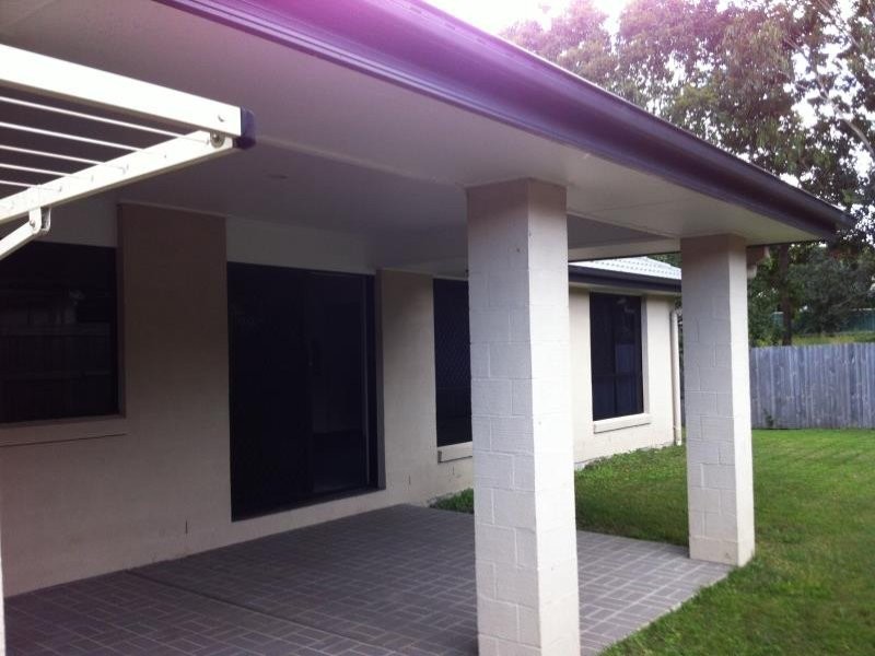 15 Peggy Crescent, Redbank Plains QLD 4301