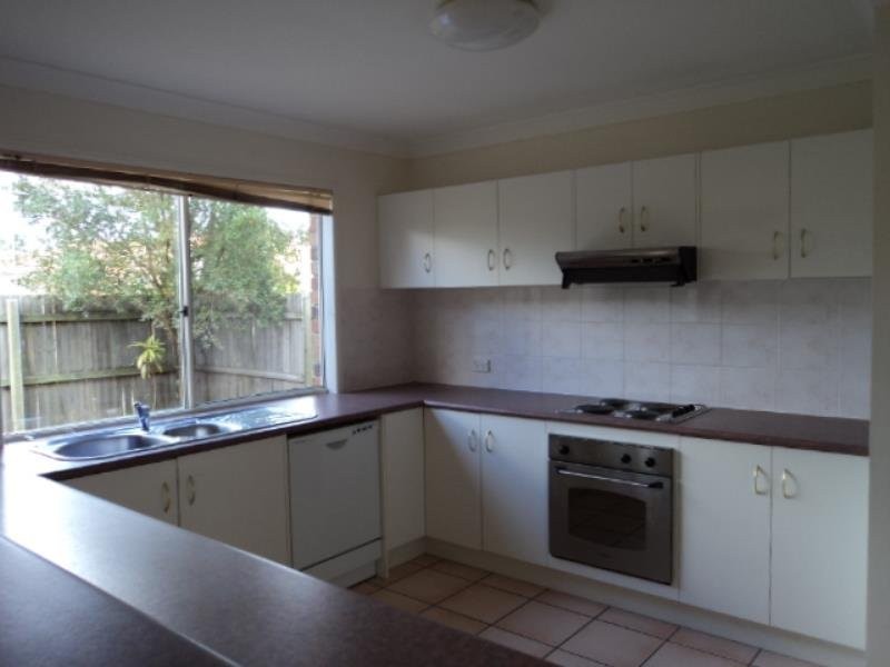 2 Grevillea Place, Bridgeman Downs QLD 4035