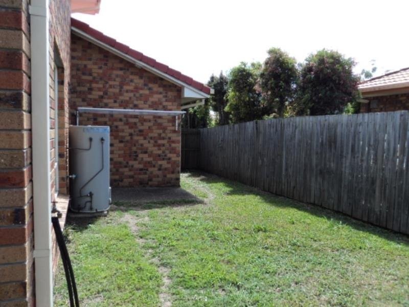 2 Grevillea Place, Bridgeman Downs QLD 4035