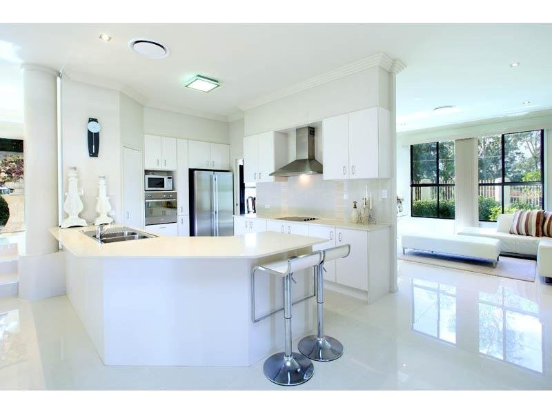 4 Darien Street, Bridgeman Downs QLD 4035