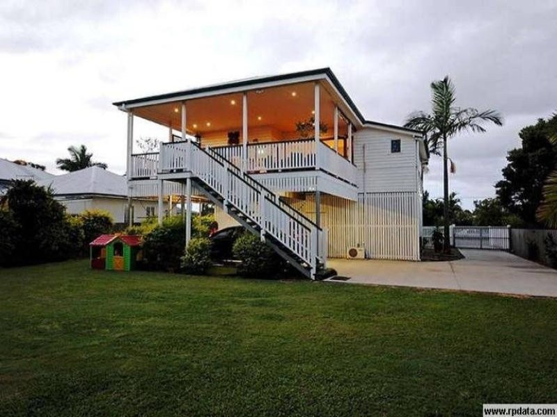 37 Oates Parade, Northgate QLD 4013