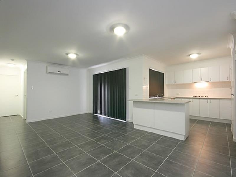 4 Paluma Place, Narangba QLD 4504