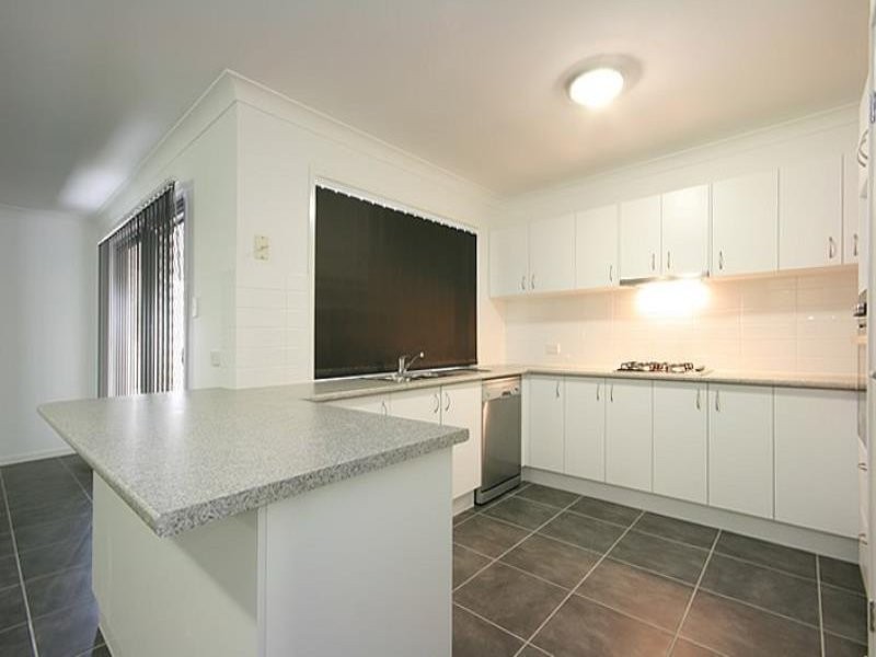 4 Paluma Place, Narangba QLD 4504