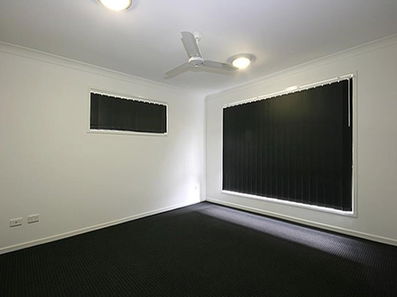 4 Paluma Place, Narangba QLD 4504